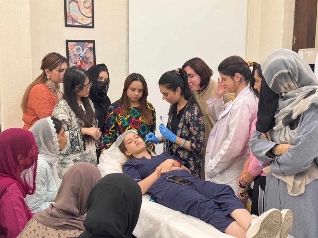 Accredited Aesthetic Courses – Professional Training at Cosmothetics Academy