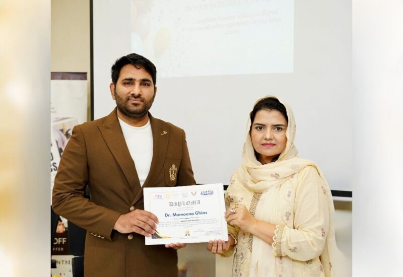 Dermatologist Course in Lahore – Professional Skin Care Training at Cosmothetics Academy