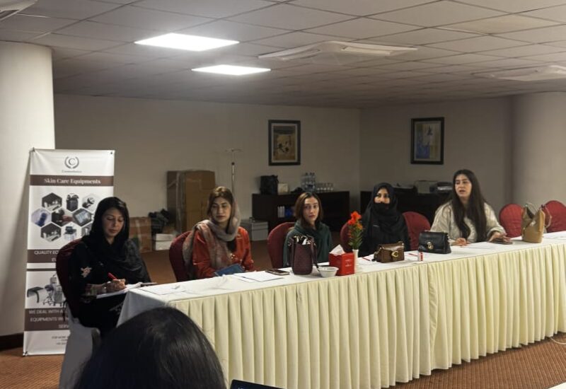 Breast Reshaping Training in Lahore | Cosmothetics Academy