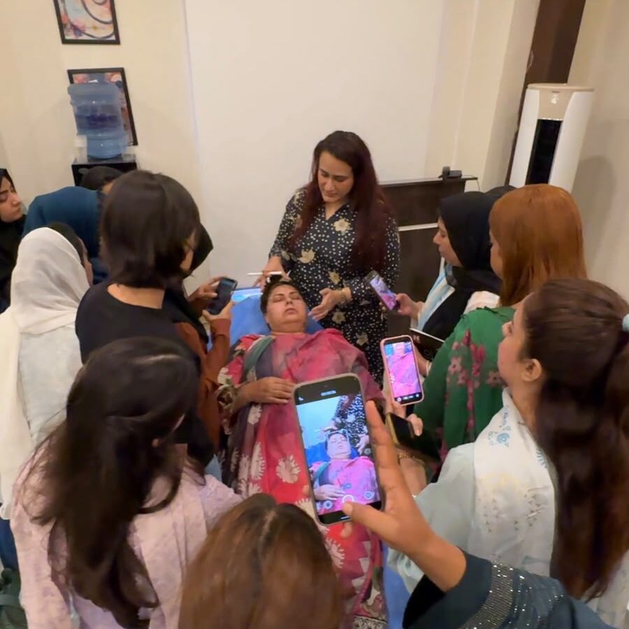 Fractional CO2 Laser Course in Lahore | Cosmothetics Academy