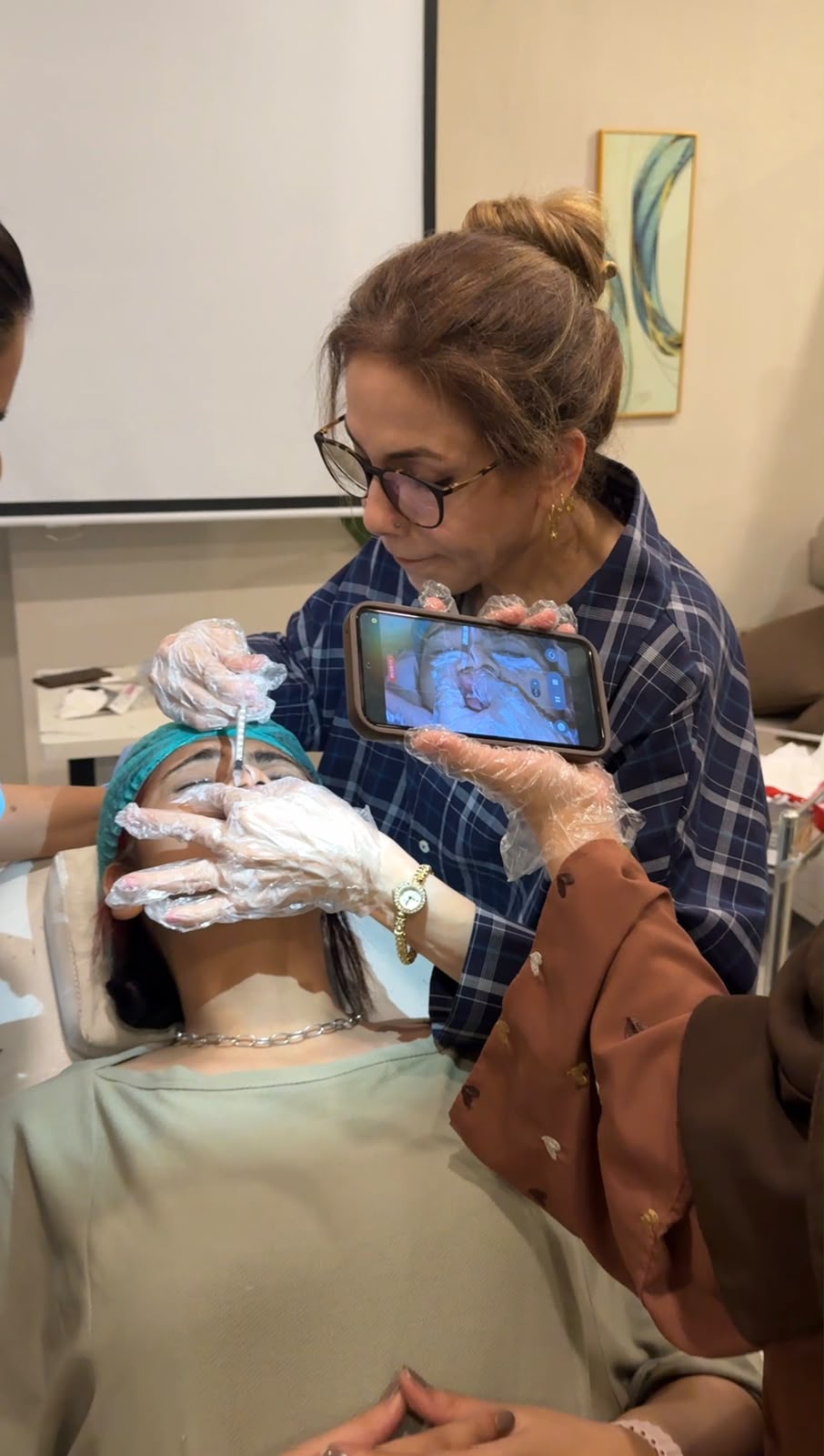 IV Glutathione Course in Lahore | Cosmothetics Academy